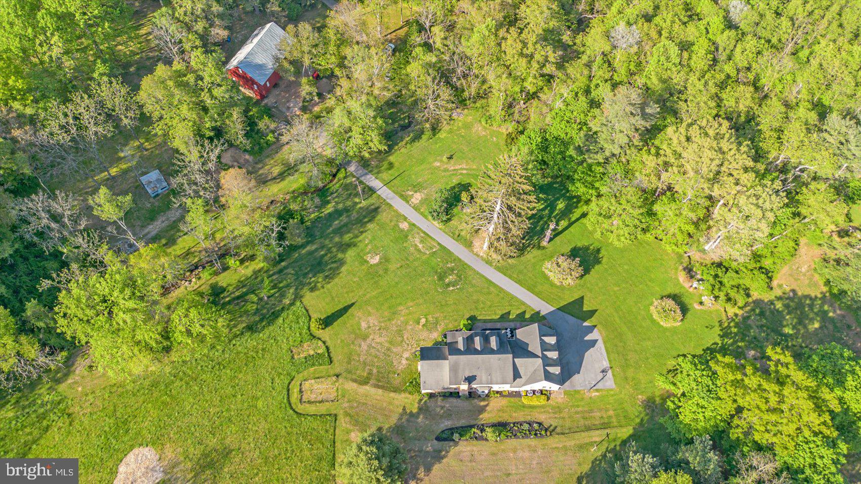 HAMPSTEAD - Residential