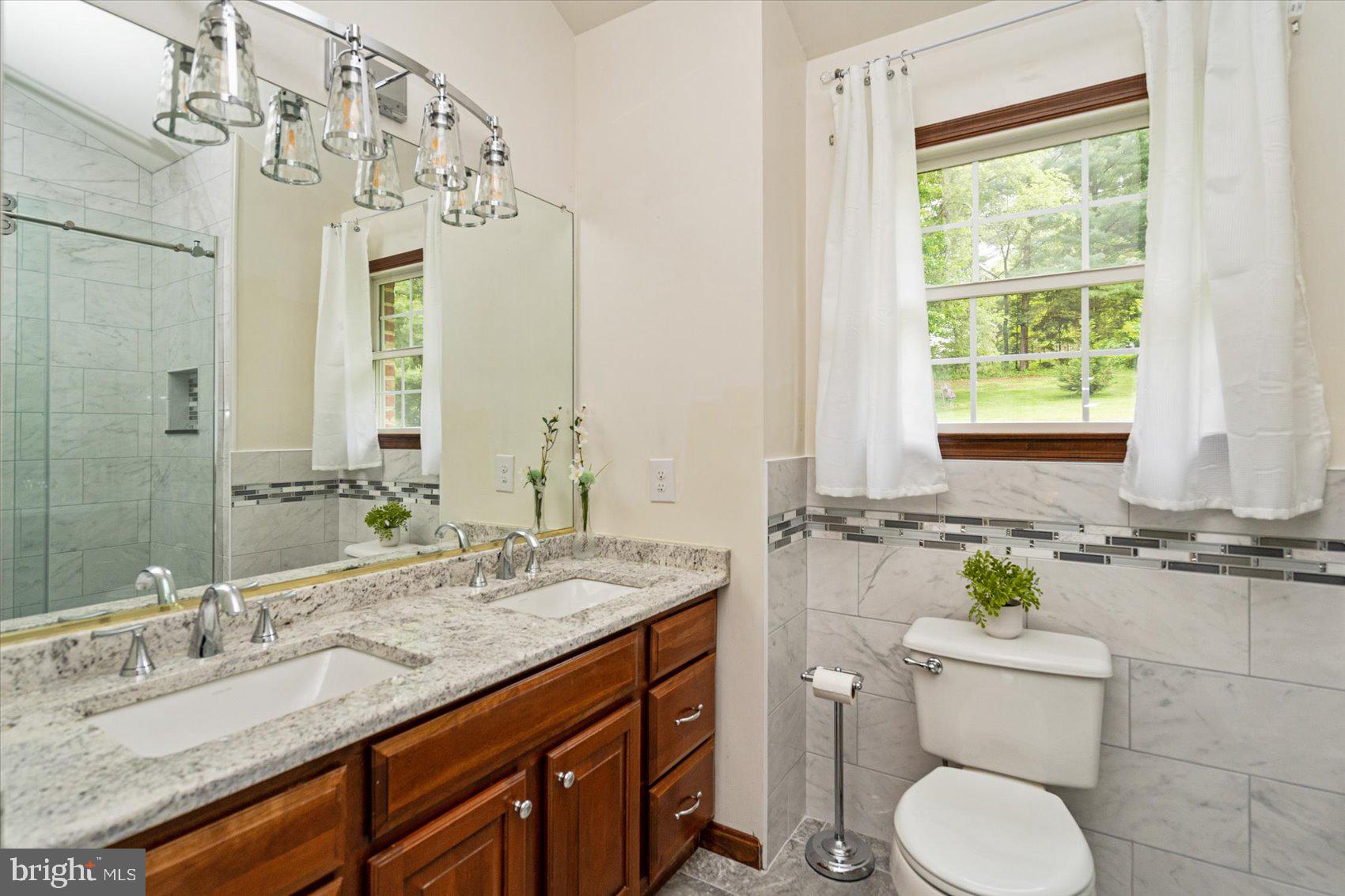 HAMPSTEAD - Residential