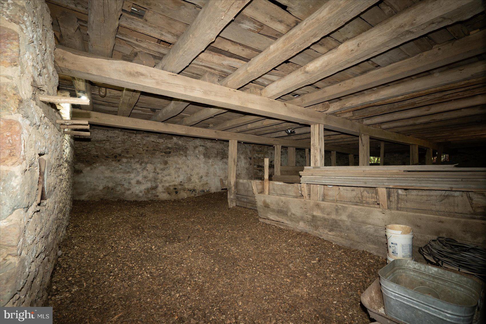 HAMPSTEAD - Residential