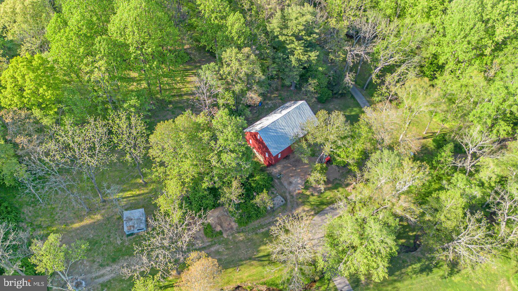 HAMPSTEAD - Residential