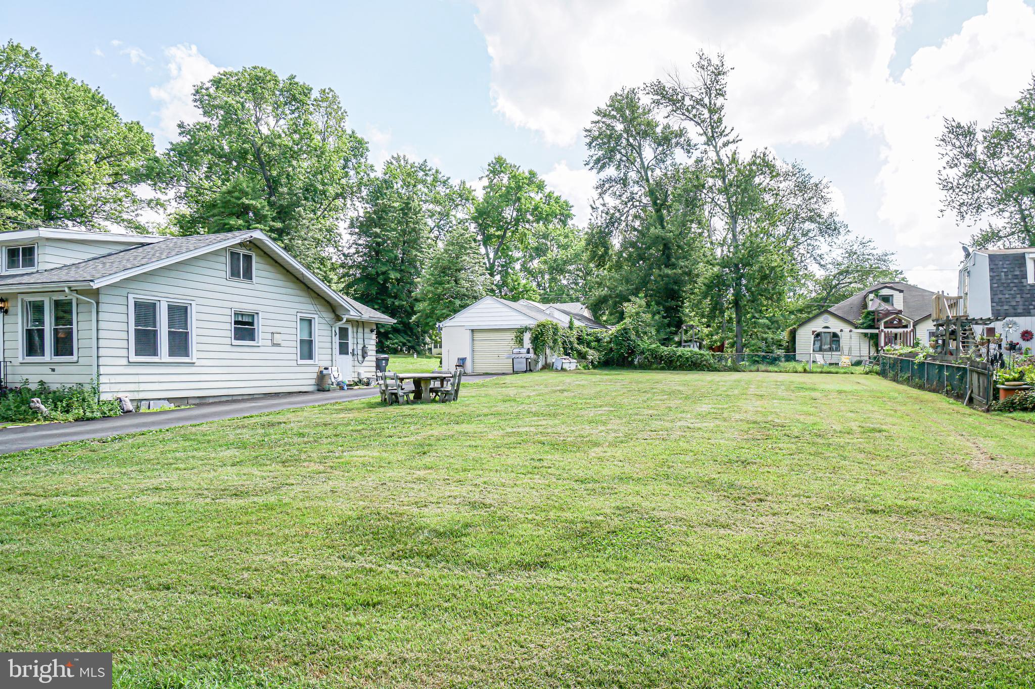 RED POINT BEACH - Residential