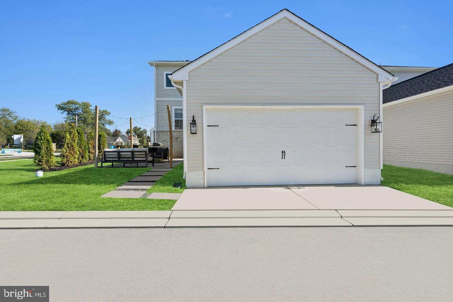 2732 PAVILION LANE LOT27