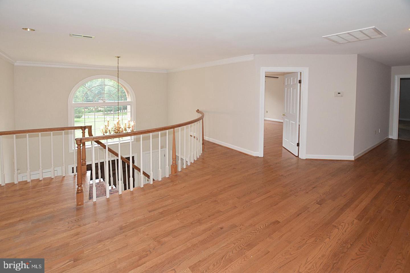 FORESTVILLE - Residential