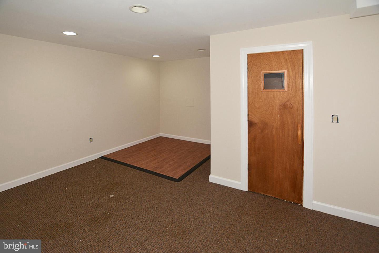 FORESTVILLE - Residential