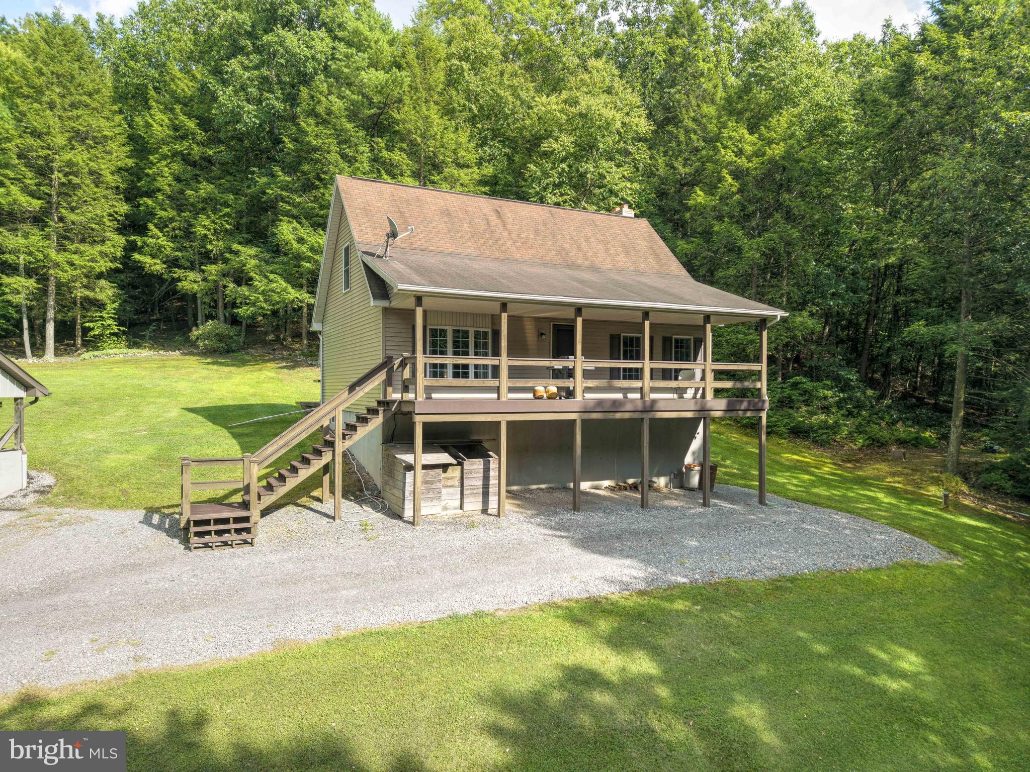 418 DIMMSVILLE ROAD