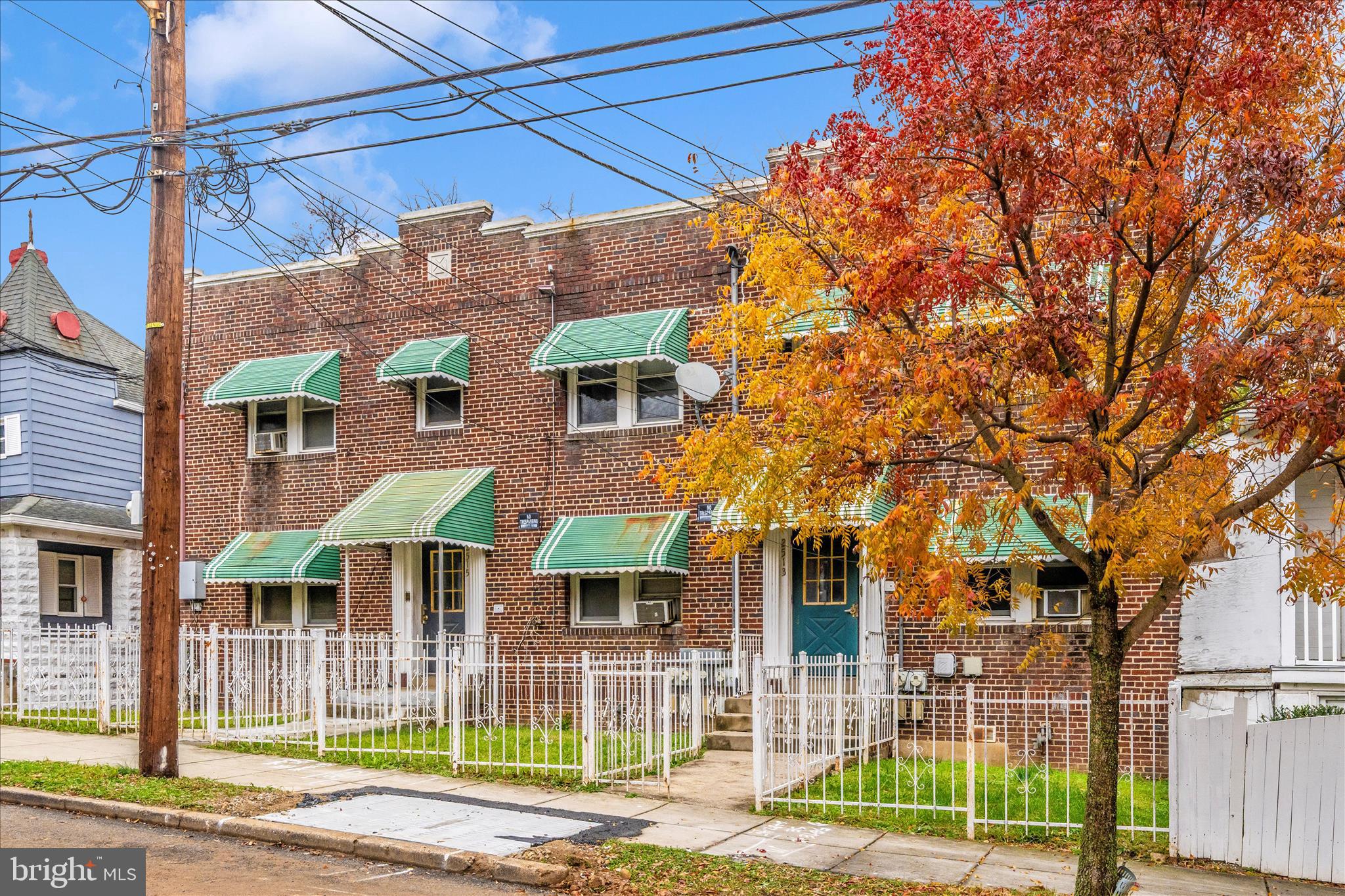 2513-2515 22ND STREET NE