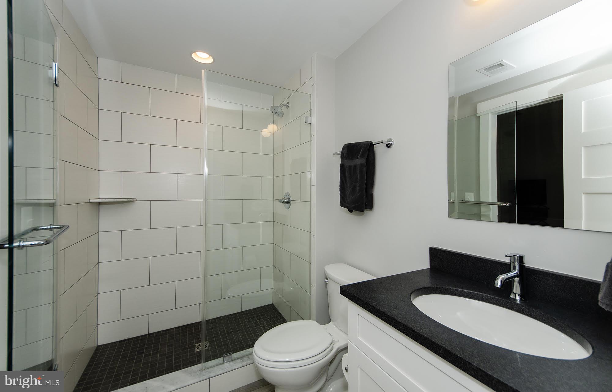 OVER LEE KNOLLS - Residential