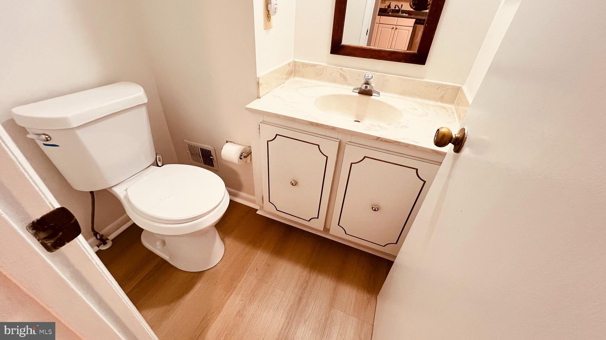 INVERNESS NORTH - Residential Lease