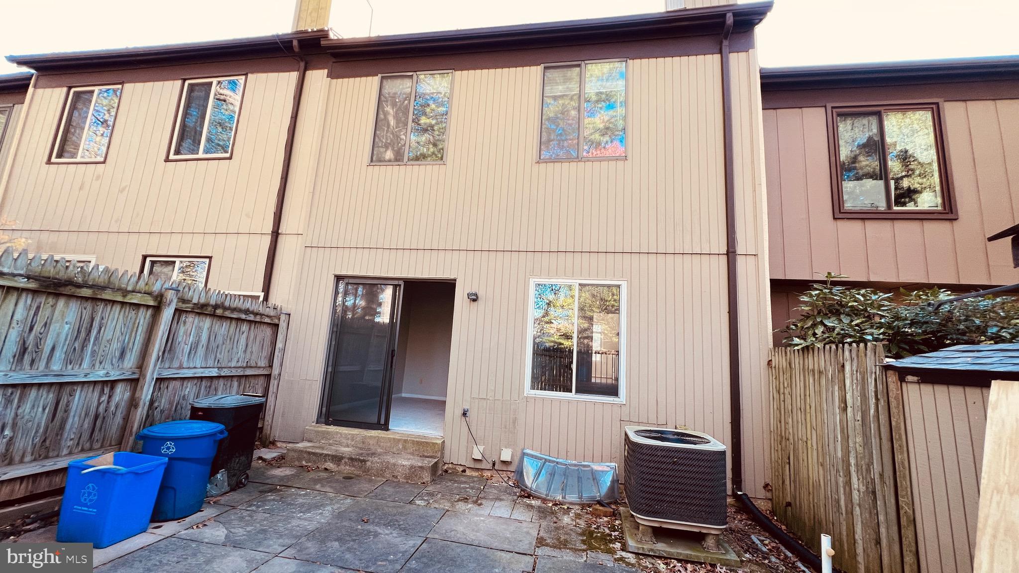 INVERNESS NORTH - Residential Lease