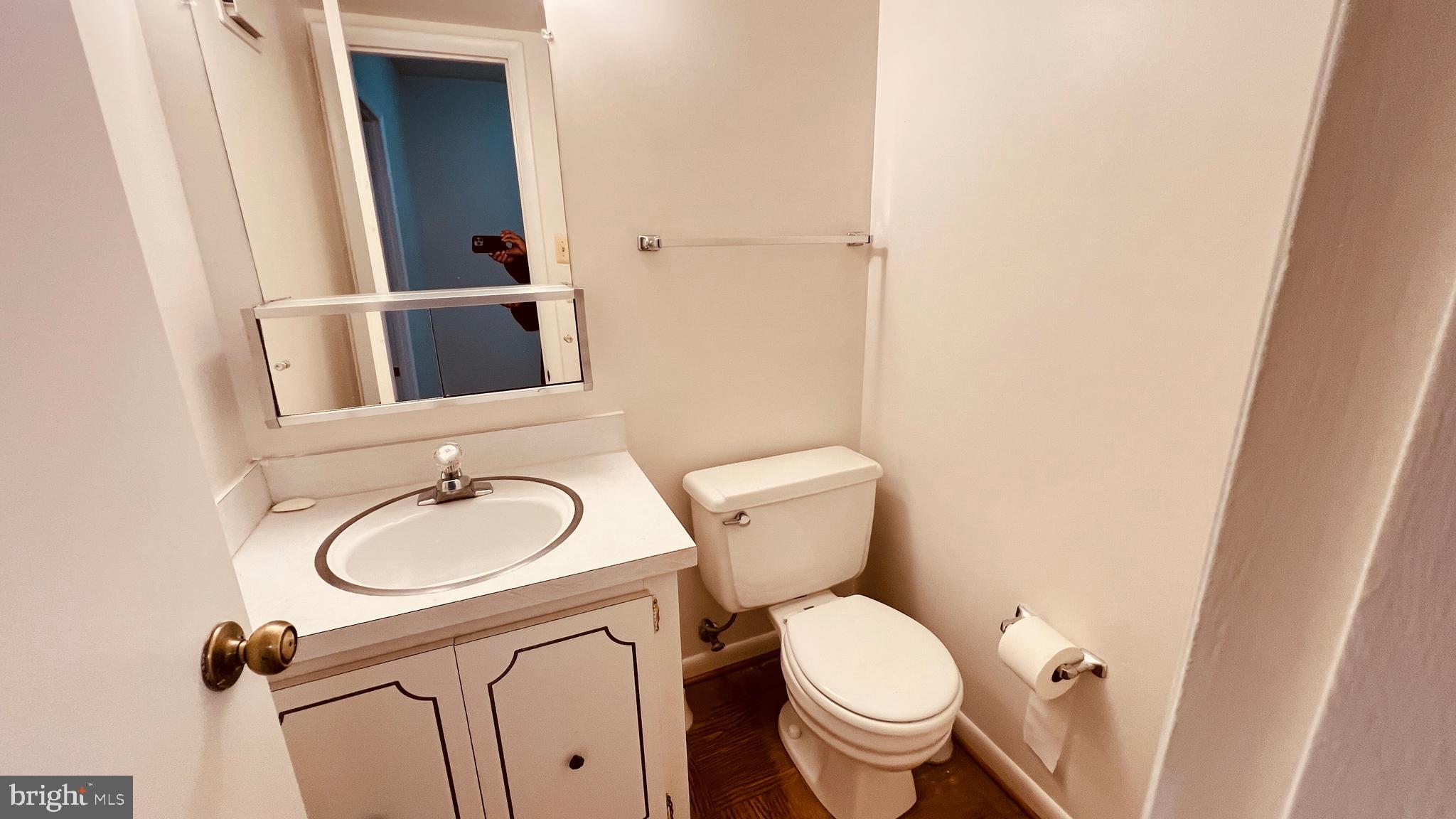 INVERNESS NORTH - Residential Lease