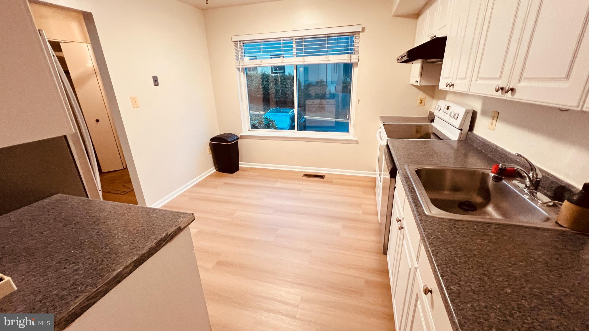 INVERNESS NORTH - Residential Lease