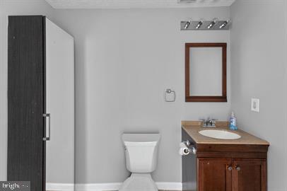 MELWOOD PARK - Residential Lease