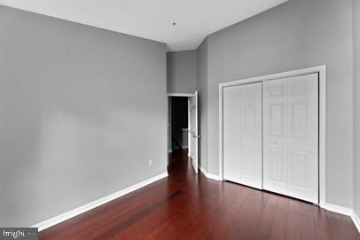 MELWOOD PARK - Residential Lease