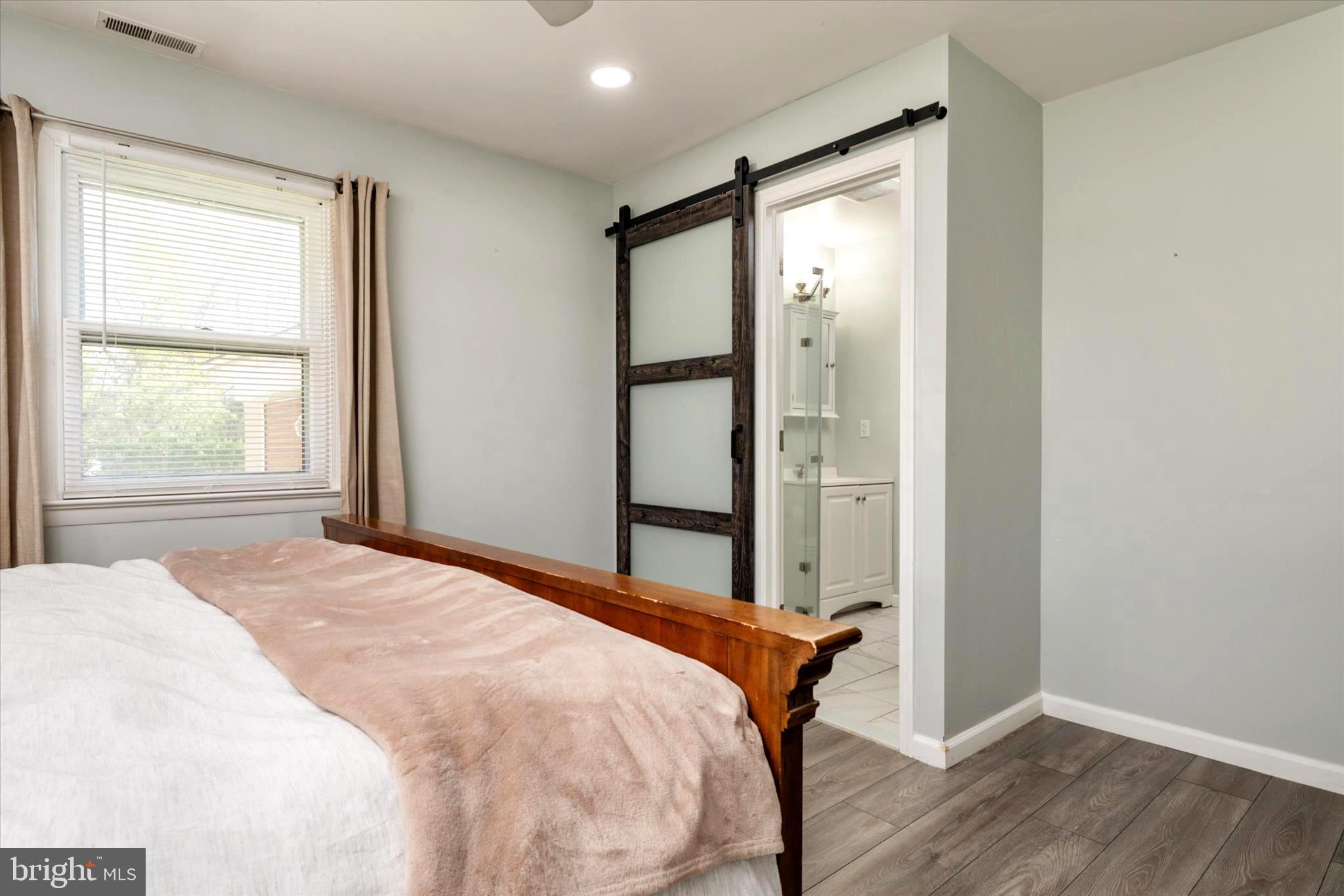 KENT ISLAND - Residential