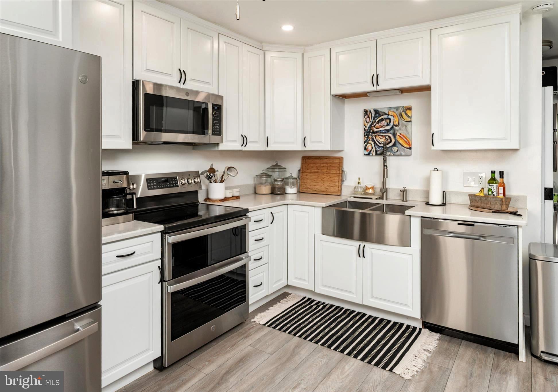 KENT ISLAND - Residential