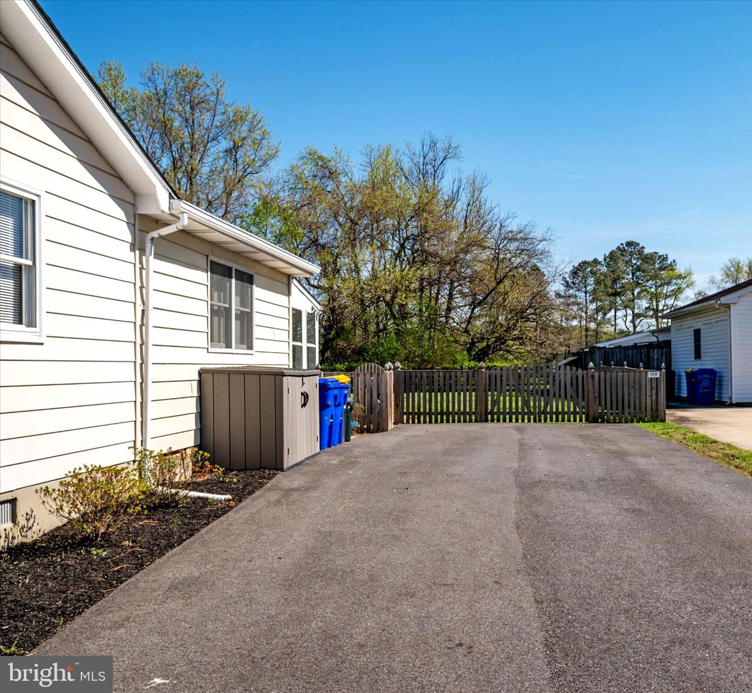 KENT ISLAND - Residential