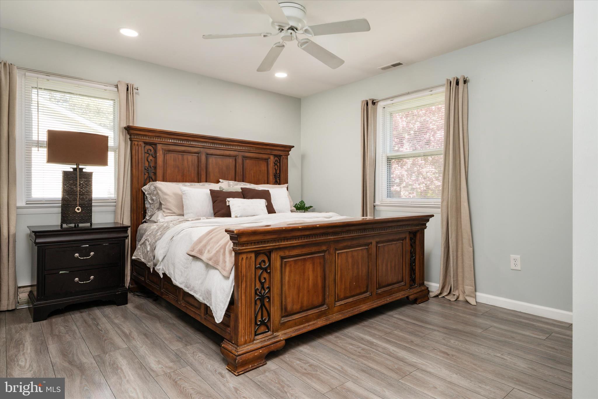 KENT ISLAND - Residential