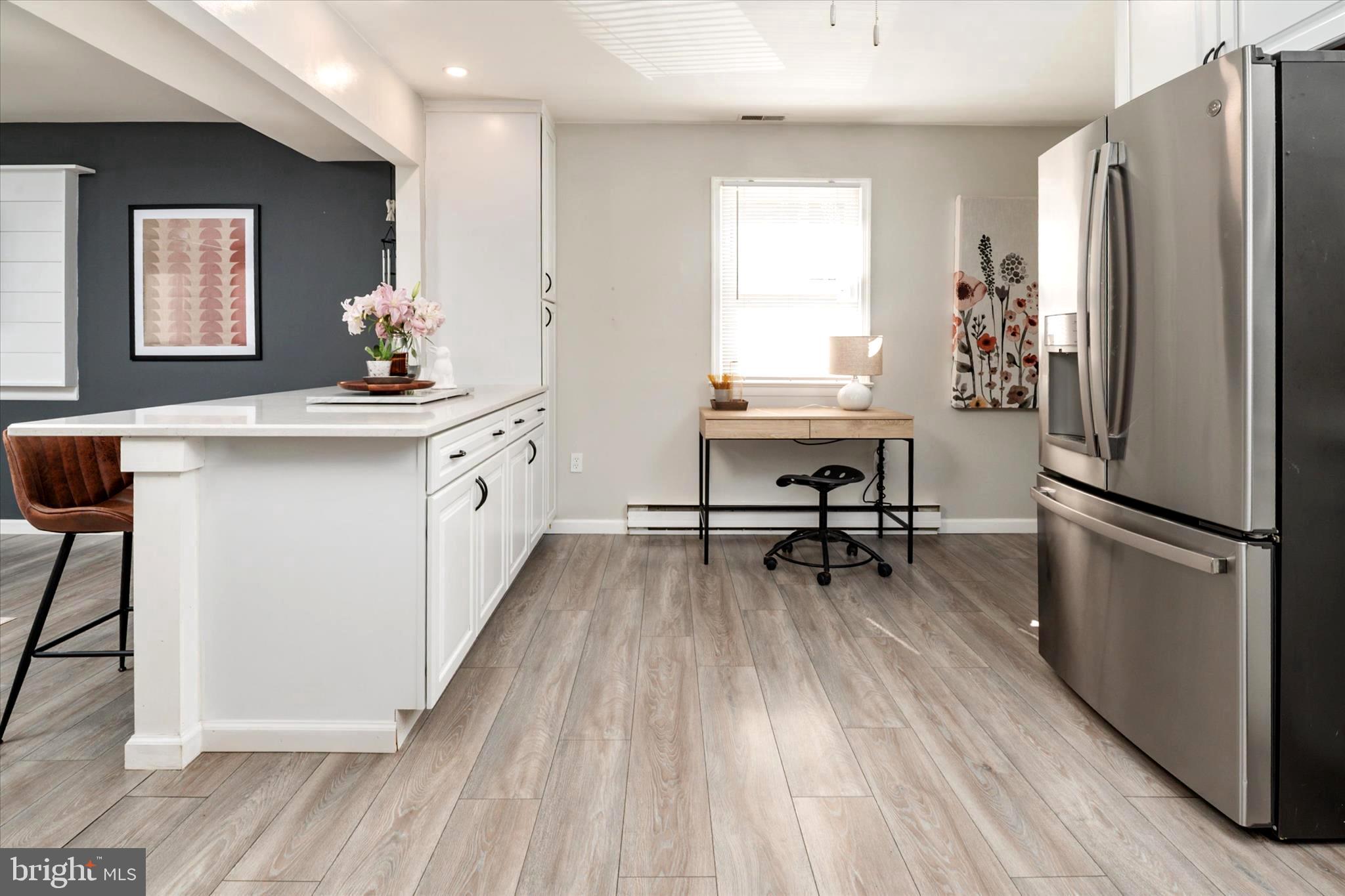 KENT ISLAND - Residential