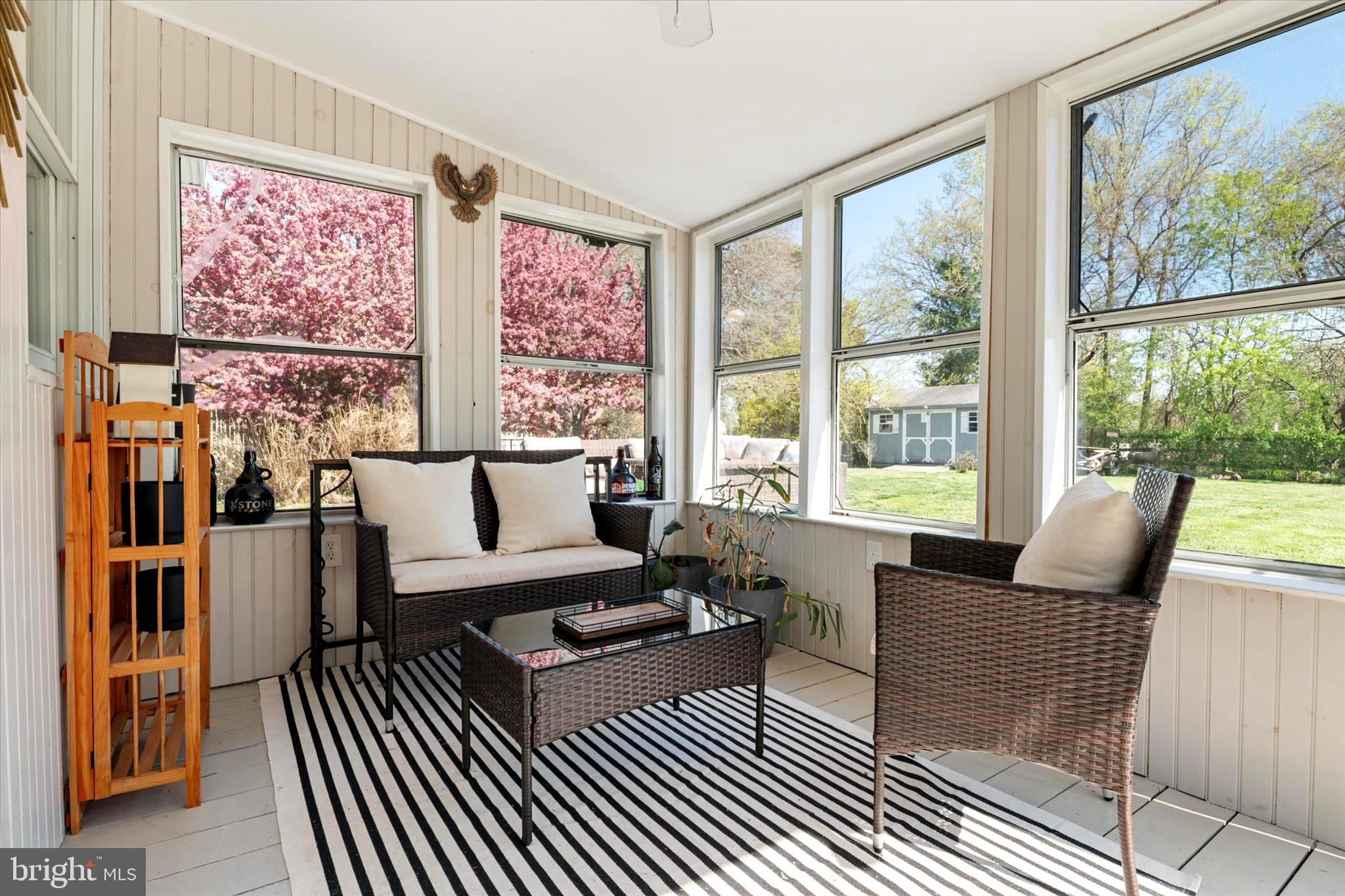 KENT ISLAND - Residential