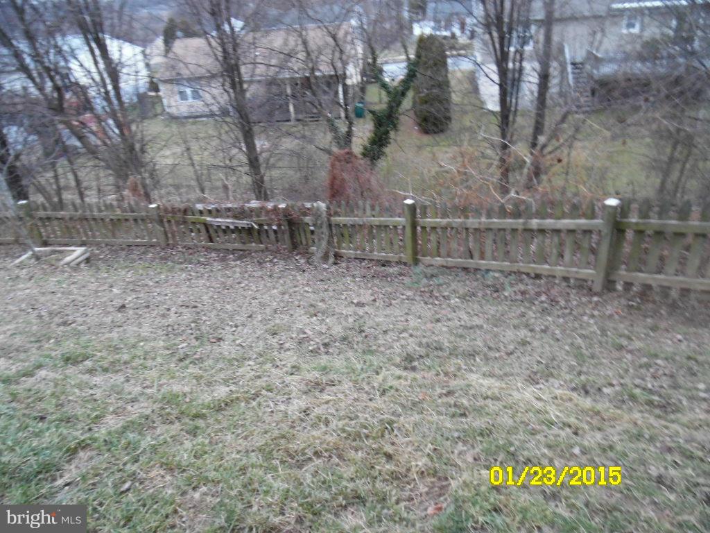 UPTON VILLAGE NORTH - Residential