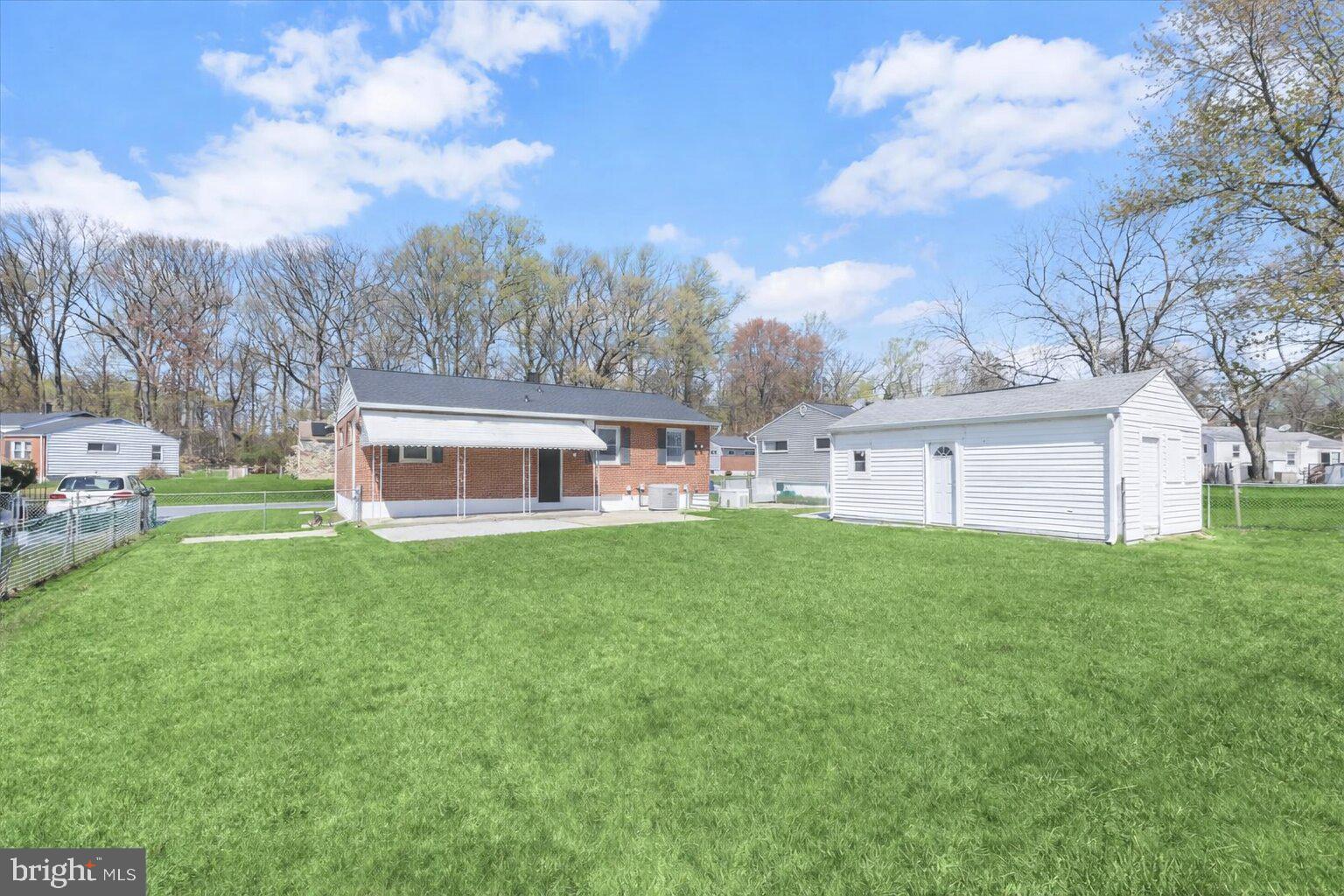 CAMPFIELD GARDENS - Residential