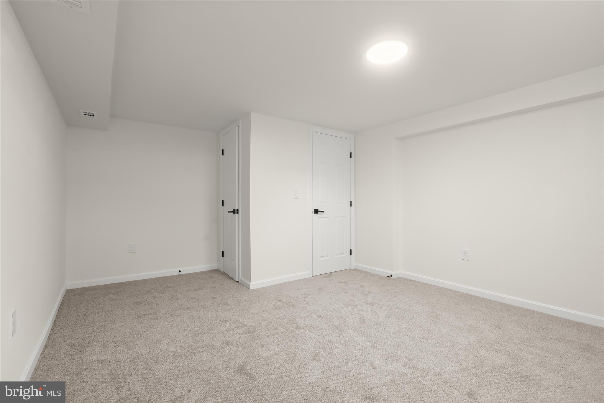 CAMPFIELD GARDENS - Residential