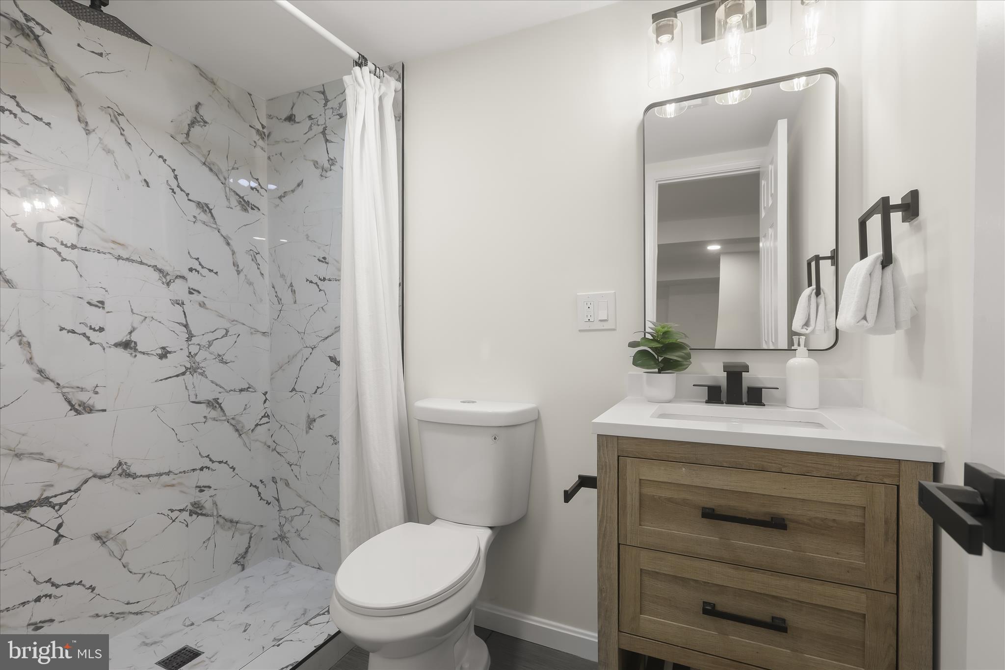 CAMPFIELD GARDENS - Residential