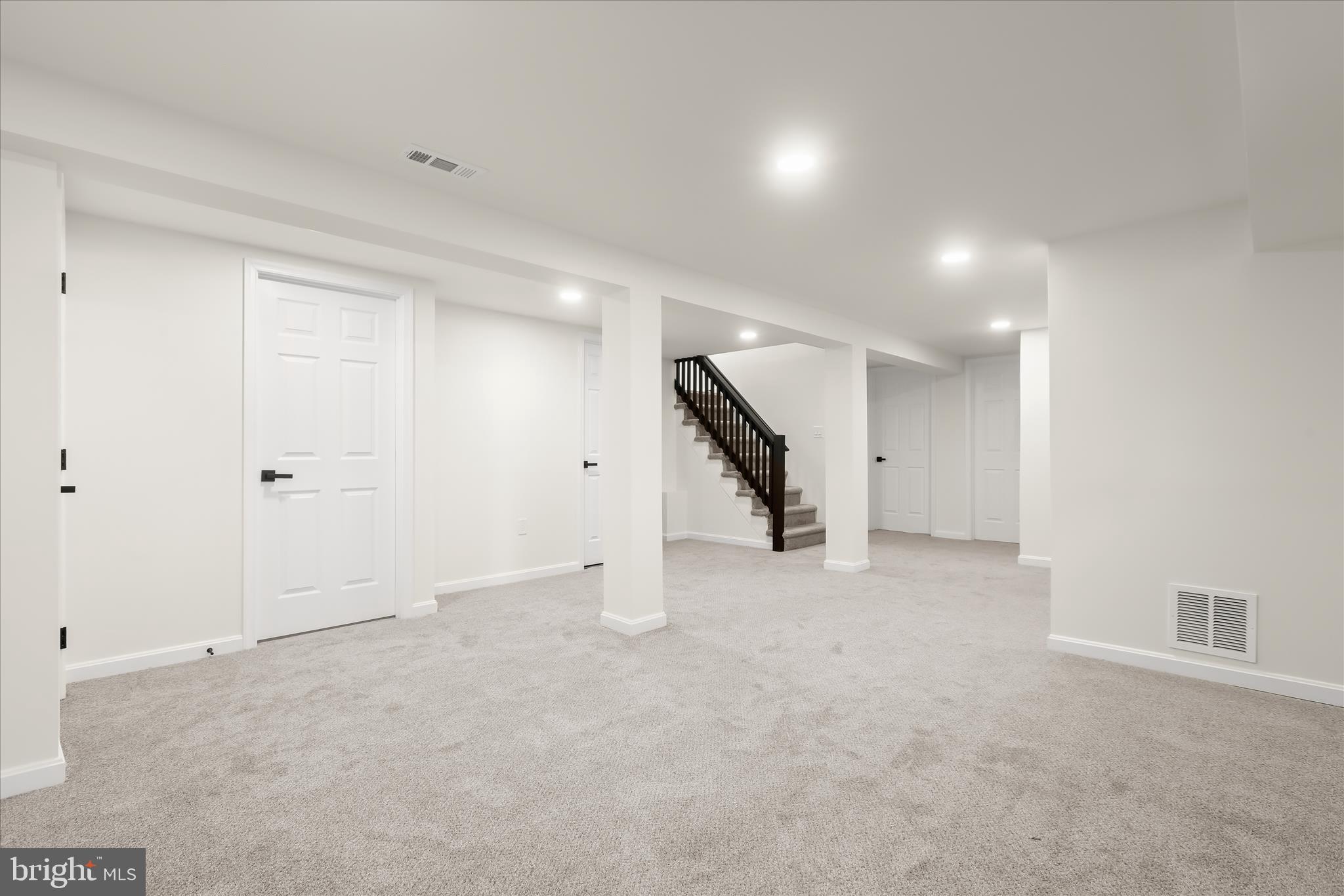 CAMPFIELD GARDENS - Residential