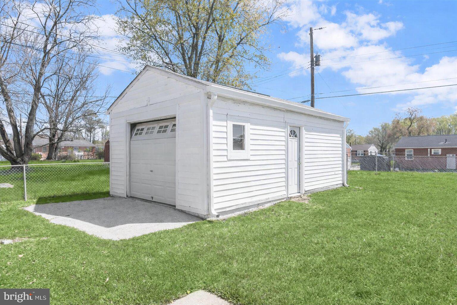 CAMPFIELD GARDENS - Residential