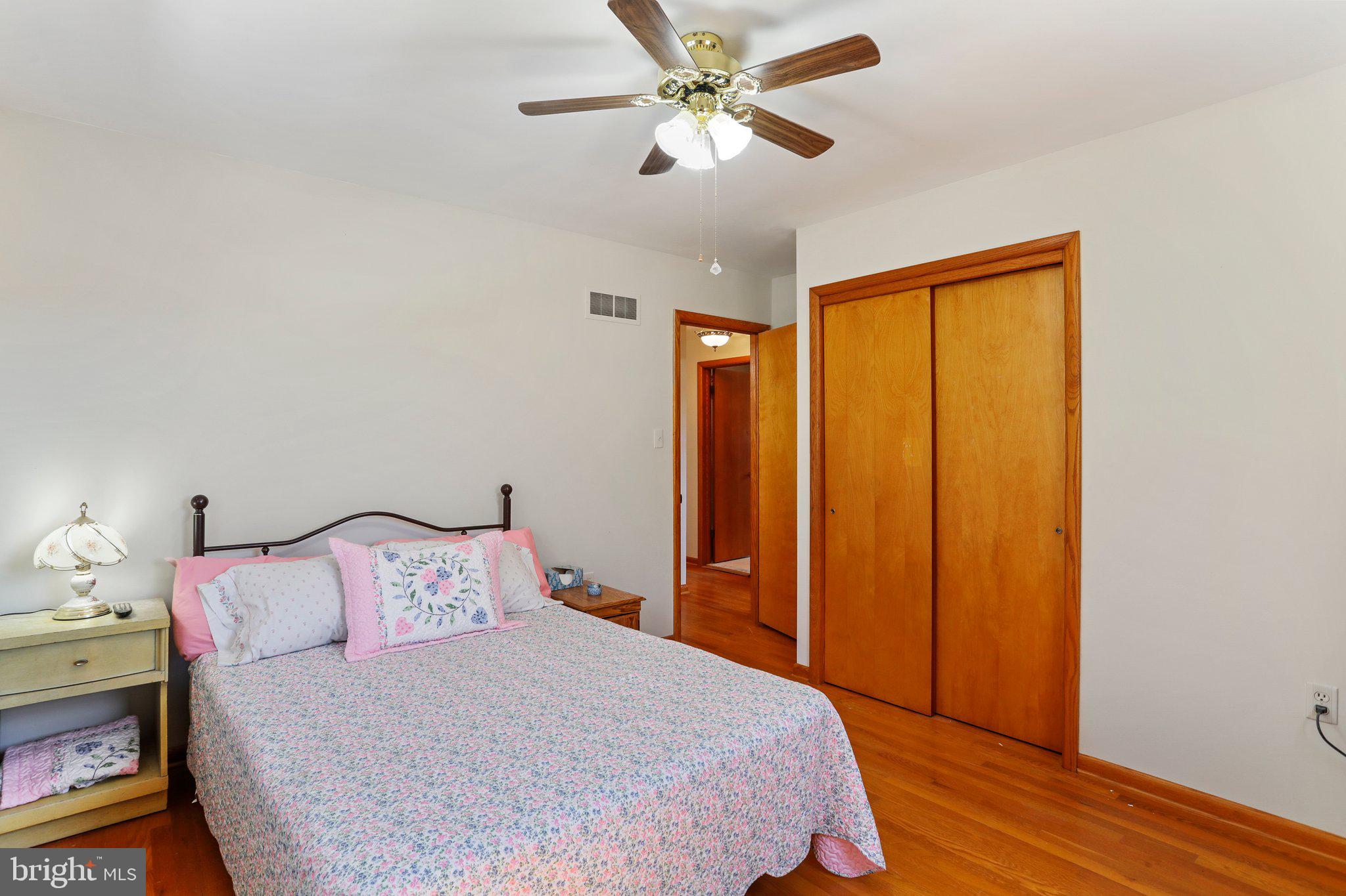 NAVES CROSSROADS - Residential