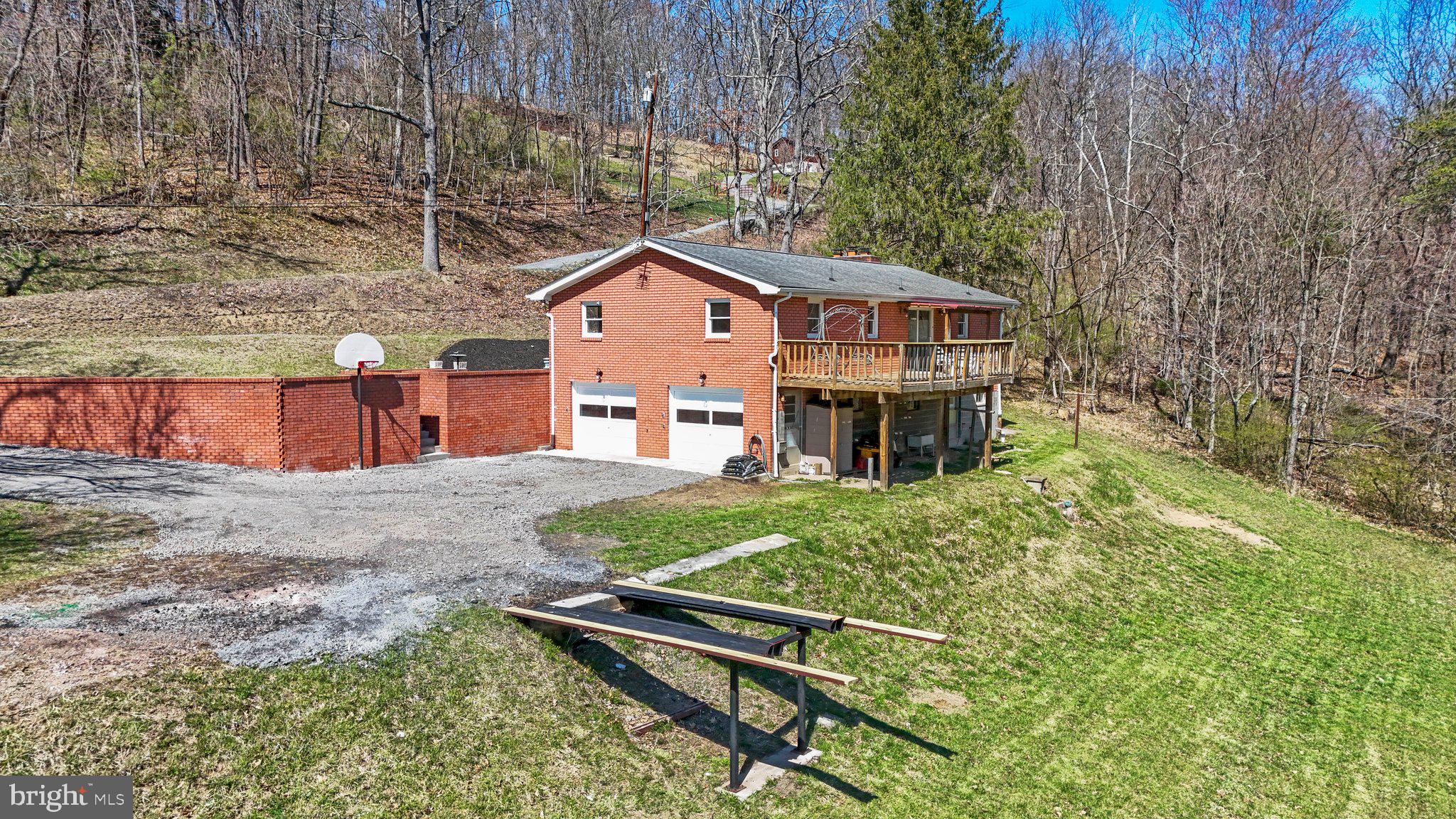 NAVES CROSSROADS - Residential