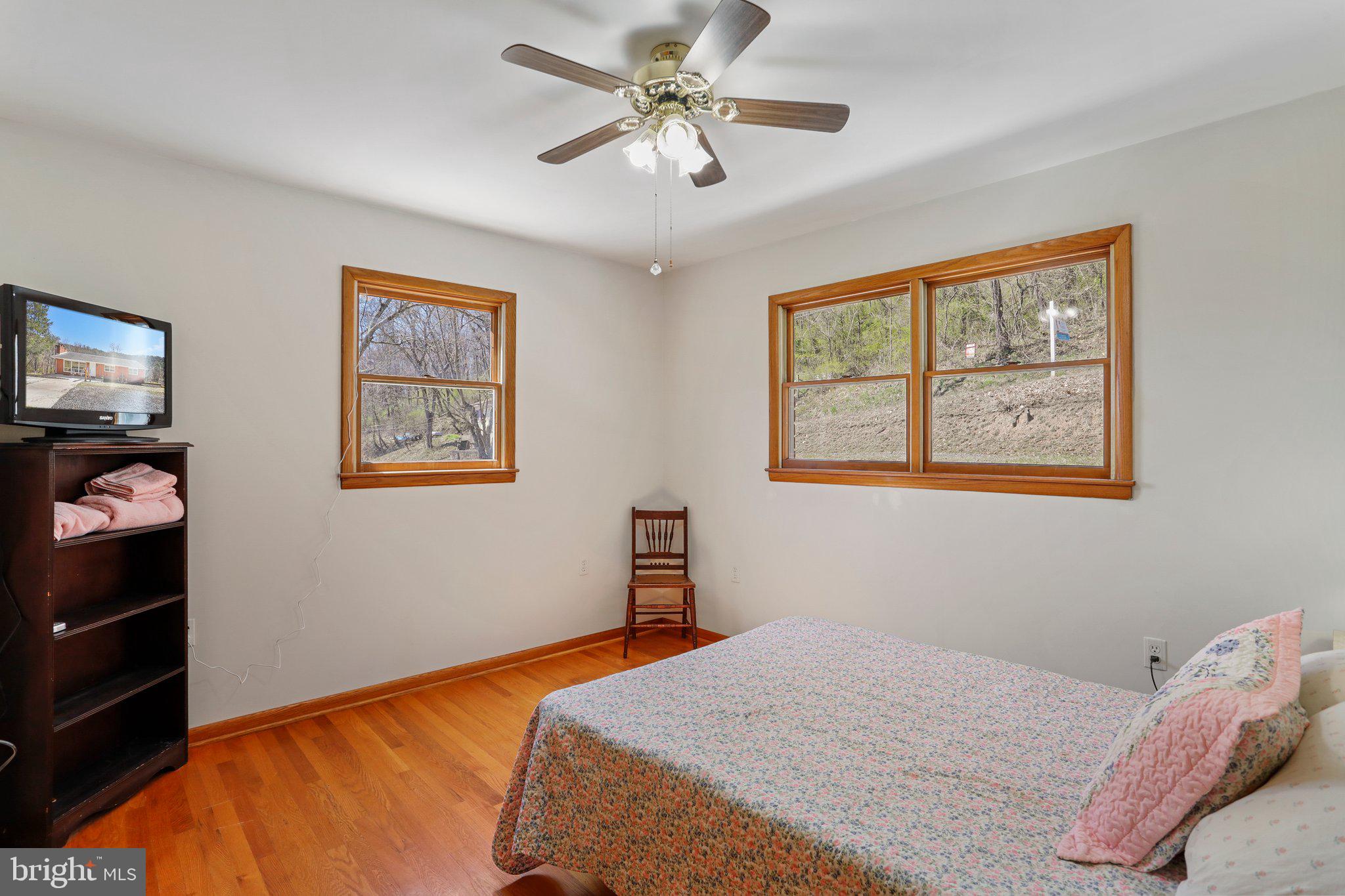 NAVES CROSSROADS - Residential