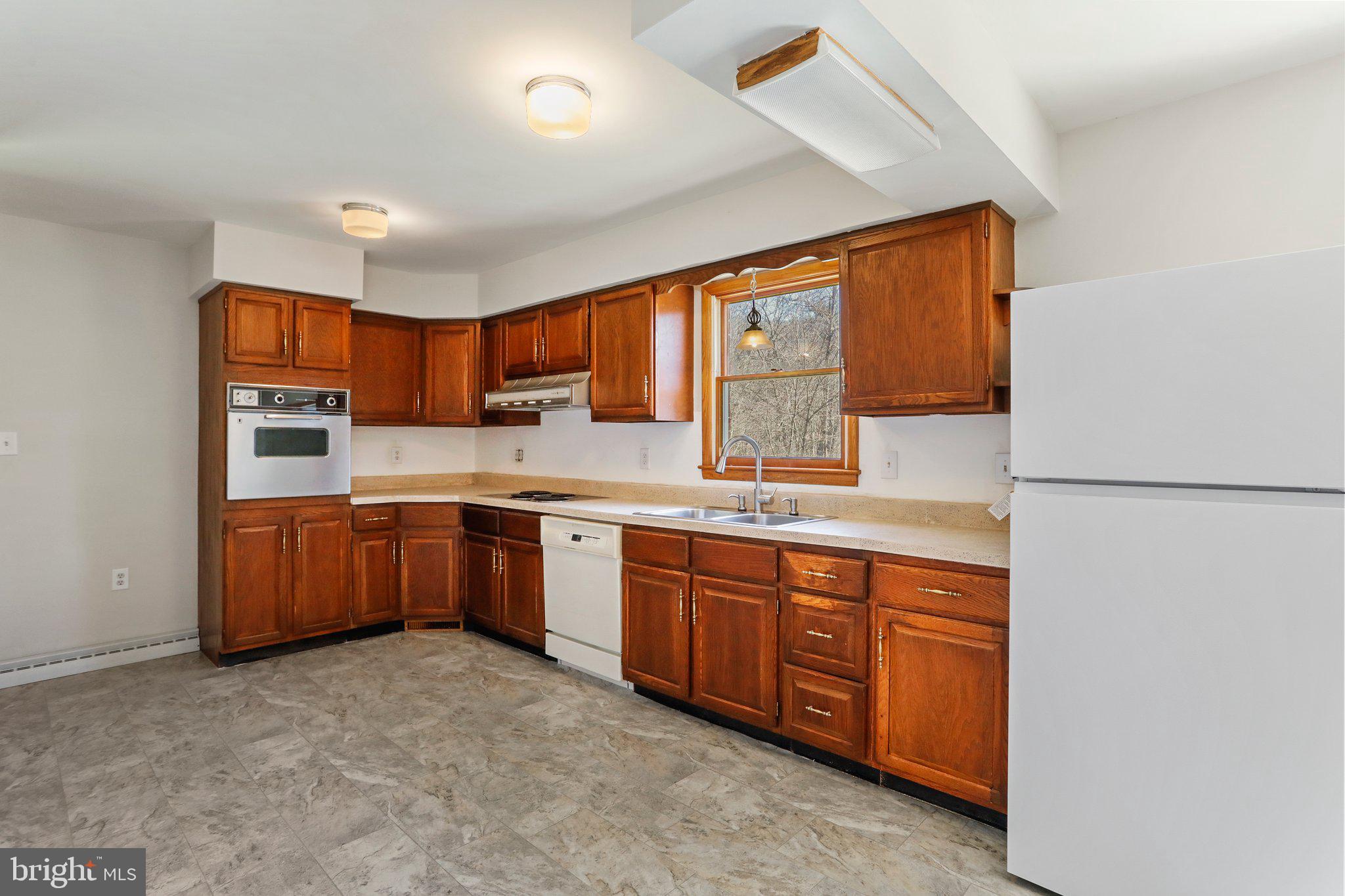 NAVES CROSSROADS - Residential