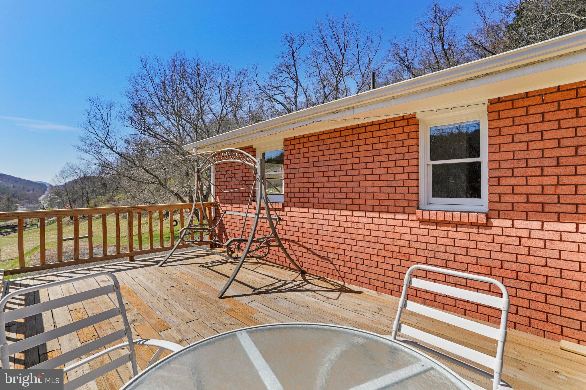 NAVES CROSSROADS - Residential