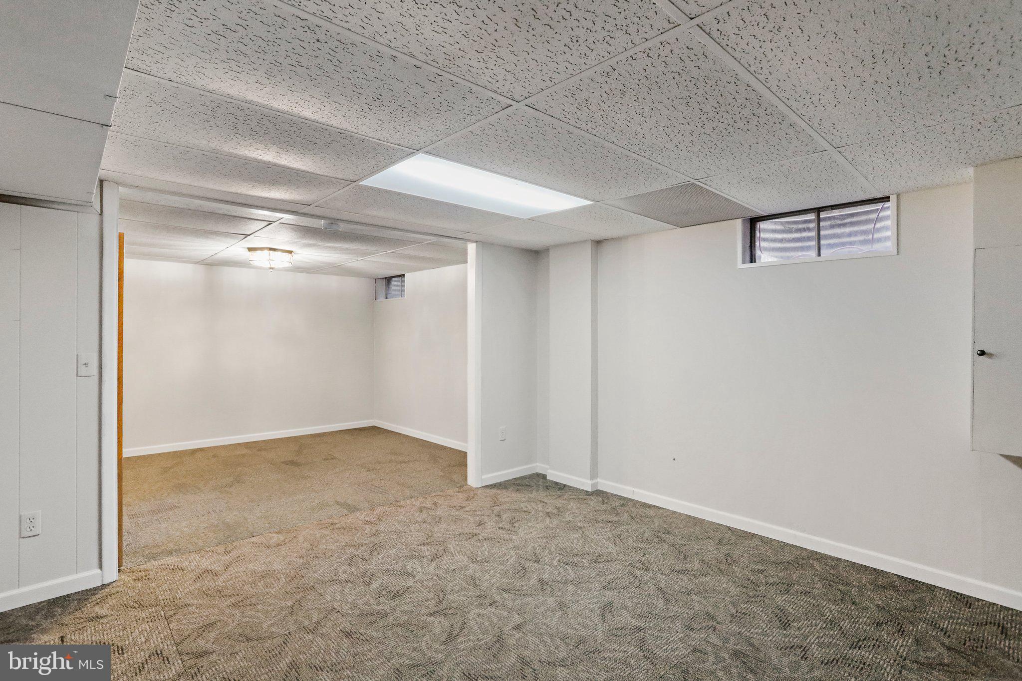 NAVES CROSSROADS - Residential