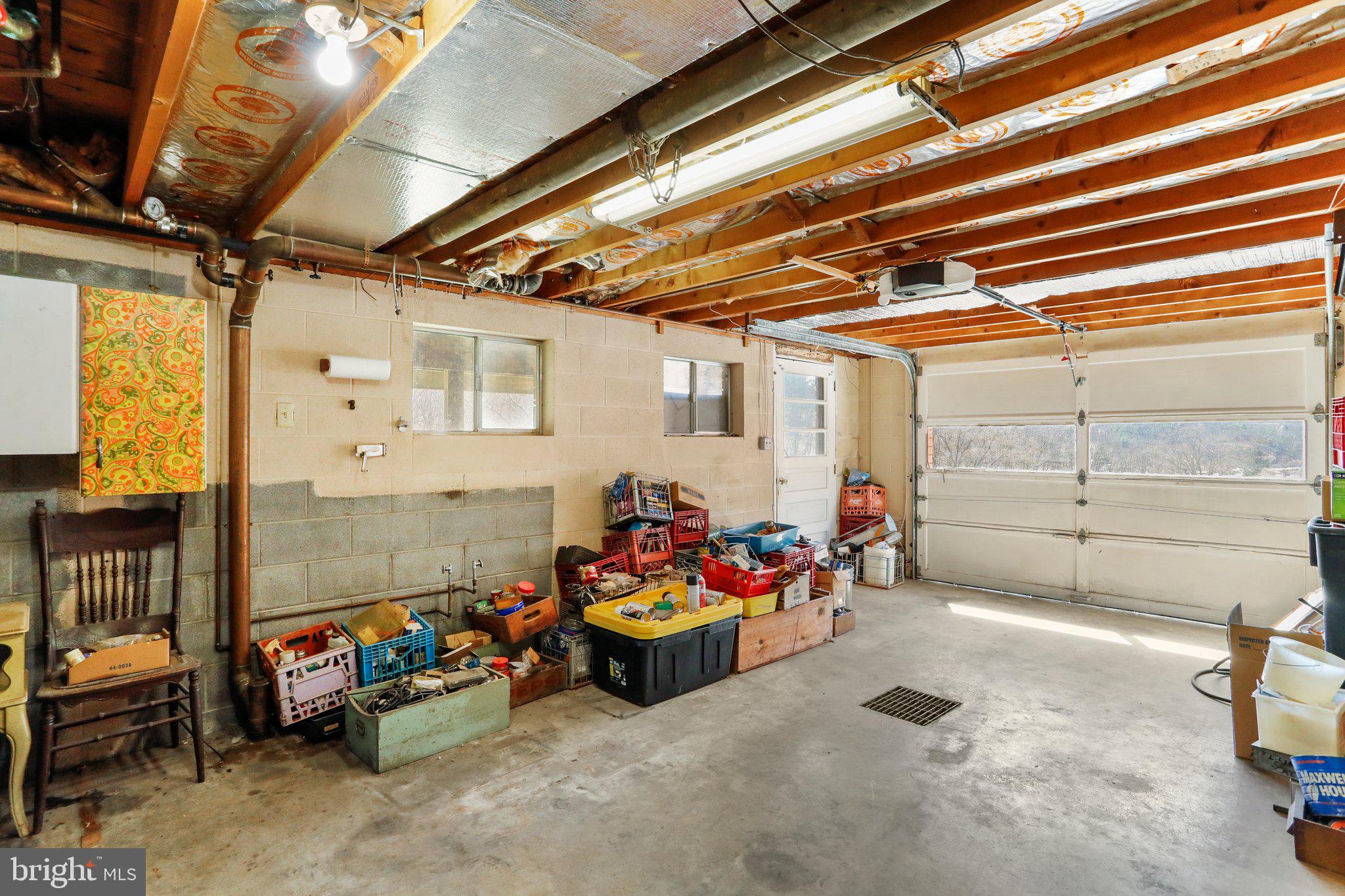 NAVES CROSSROADS - Residential