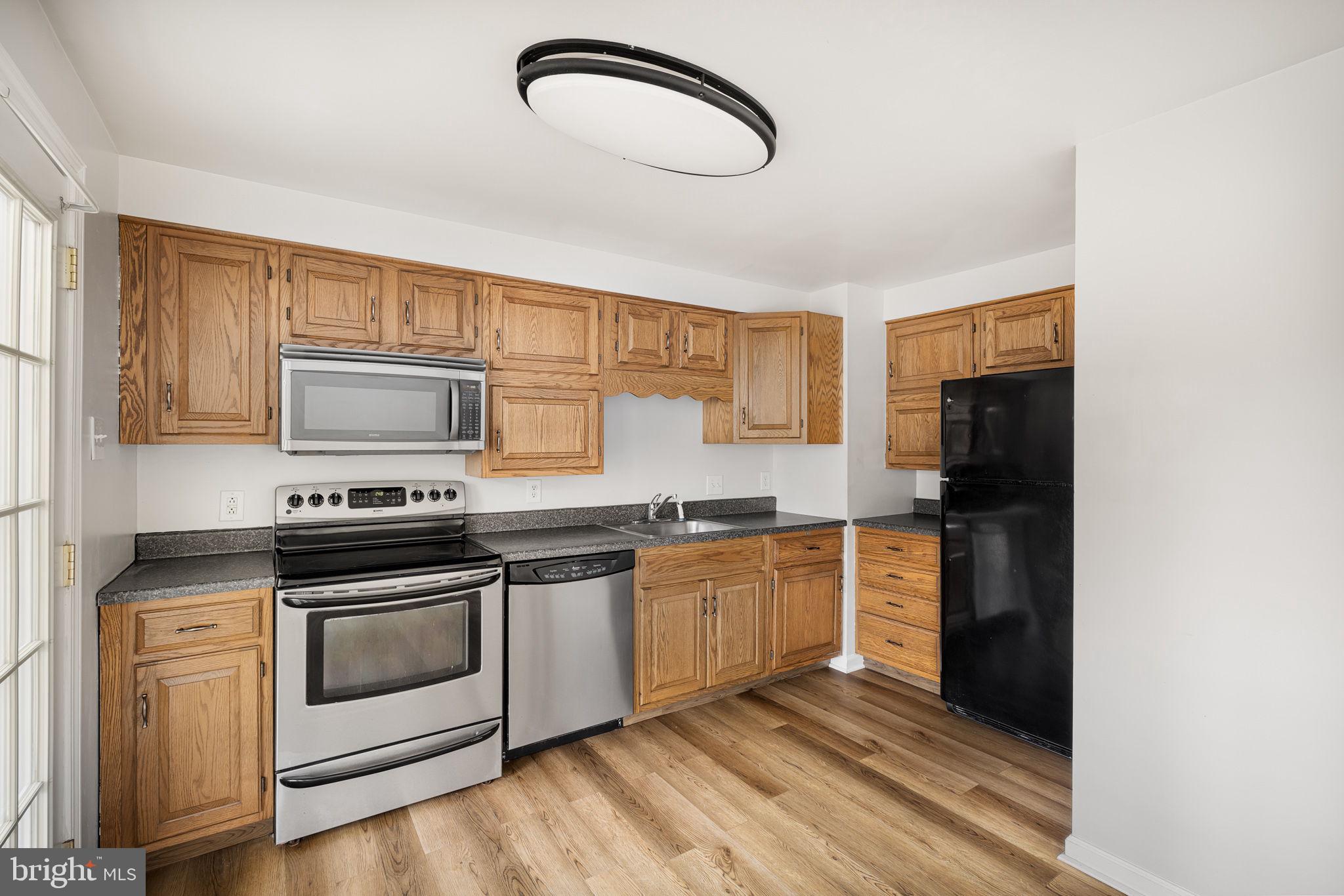 HEDGESVILLE HILLS - Residential