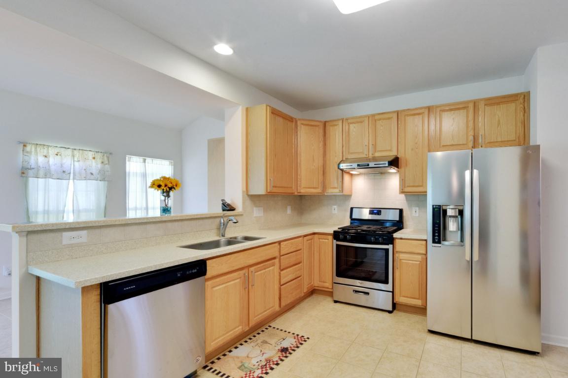 VILLAGES OF DORCHESTER - Residential