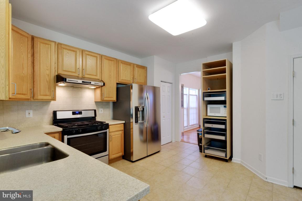 VILLAGES OF DORCHESTER - Residential