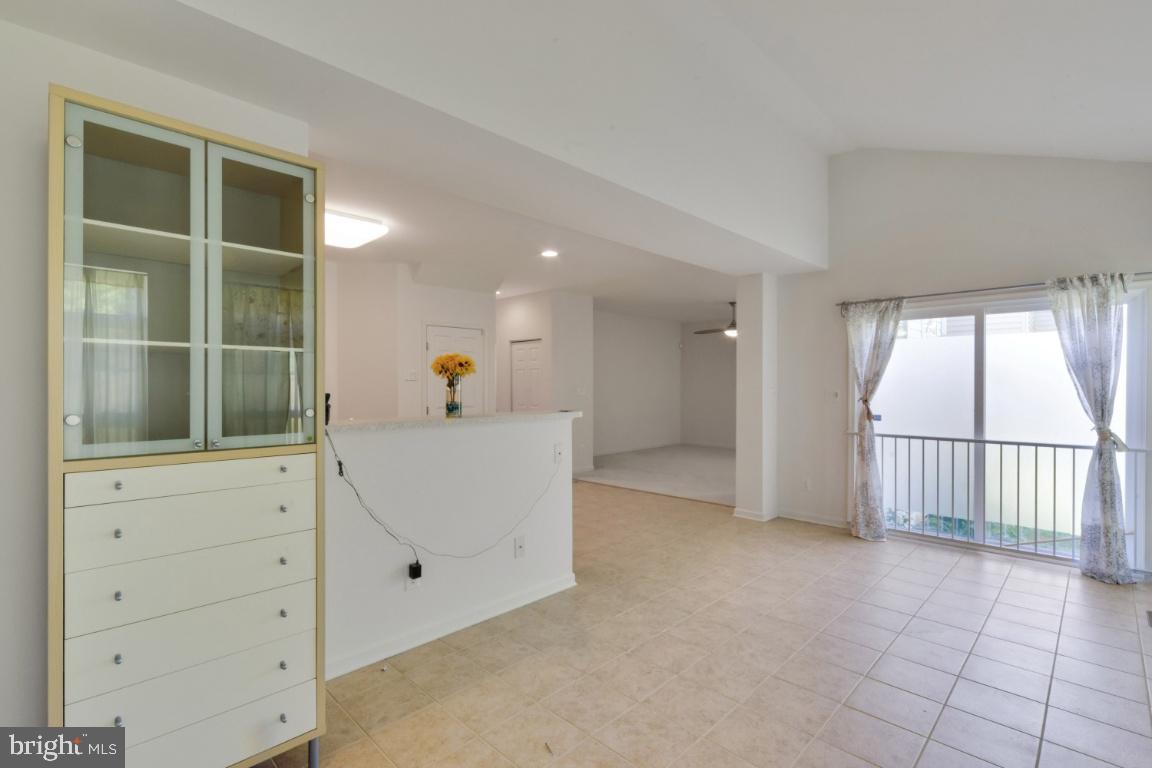 VILLAGES OF DORCHESTER - Residential