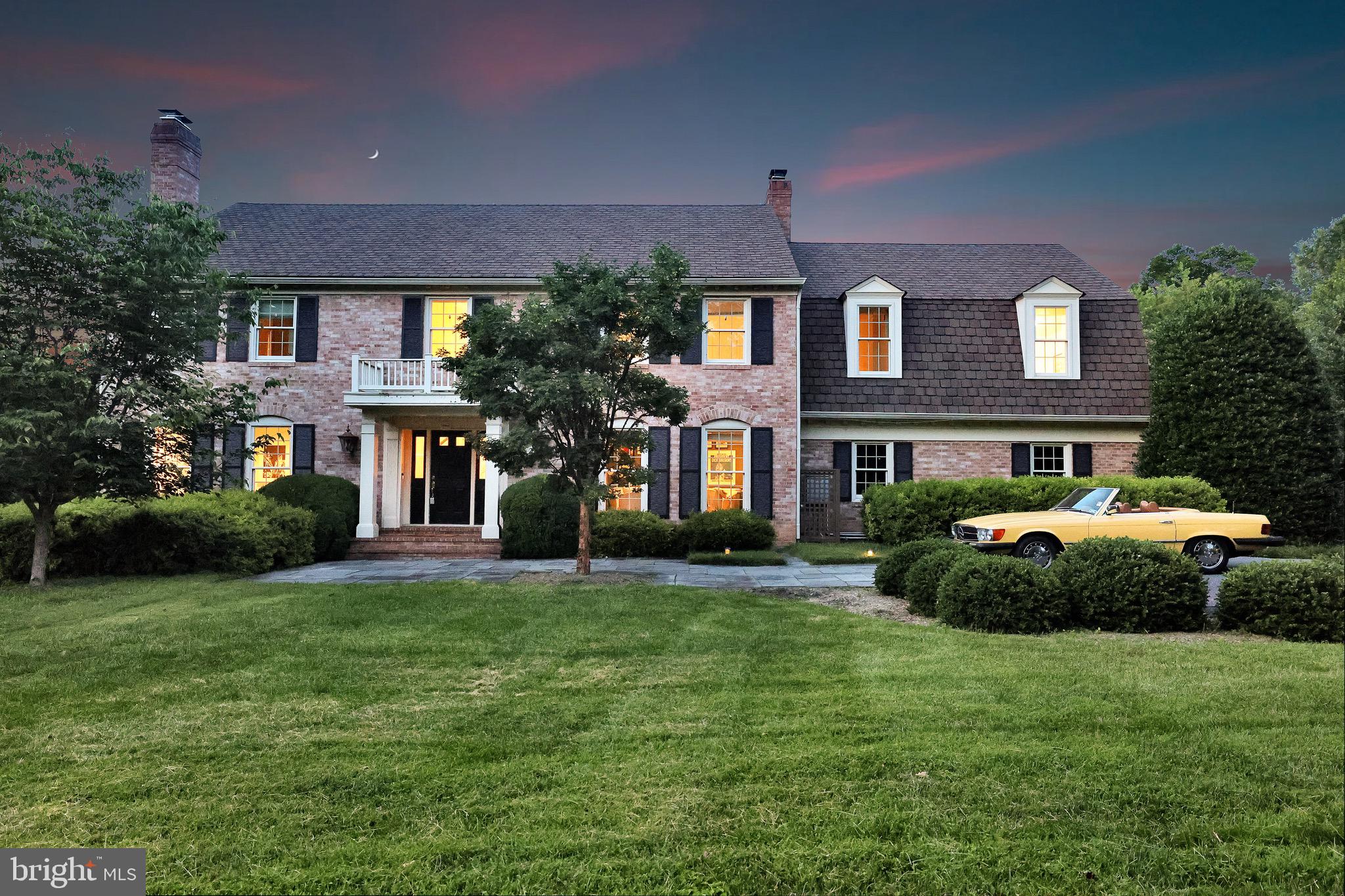12212 DREWS COURT