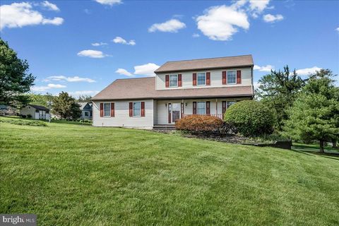 Tiny photo for 155 Freedom Valley Circle, COATESVILLE, PA 19320 (MLS # PACT2124254)