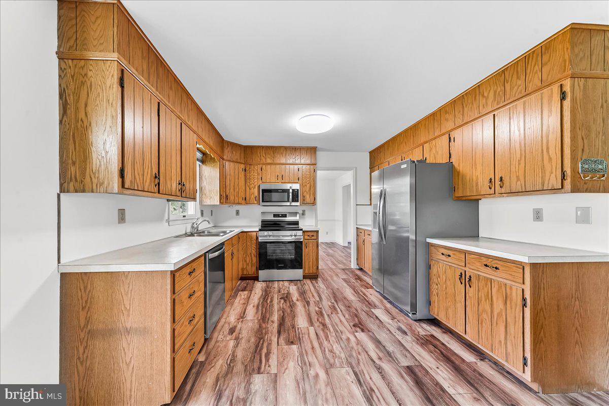 HILLS OVER PRATTS - Residential