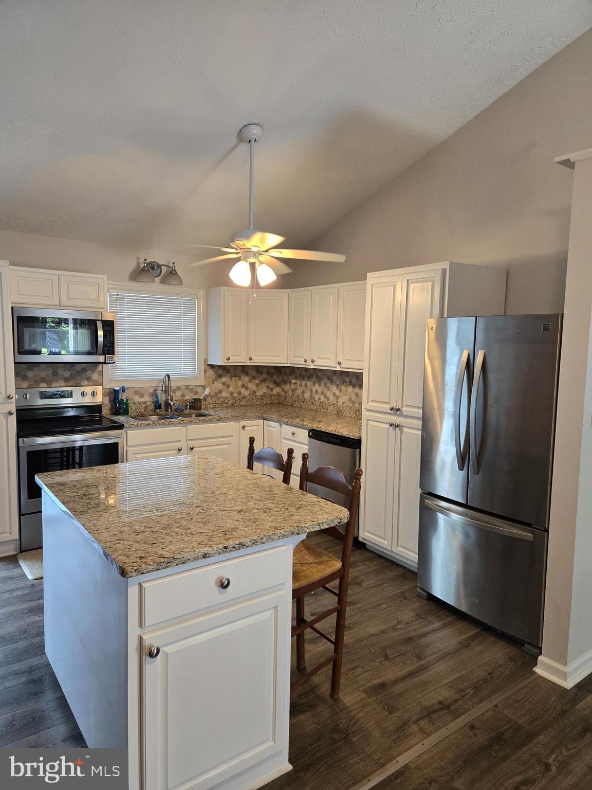 441 PALOMINO PLACE