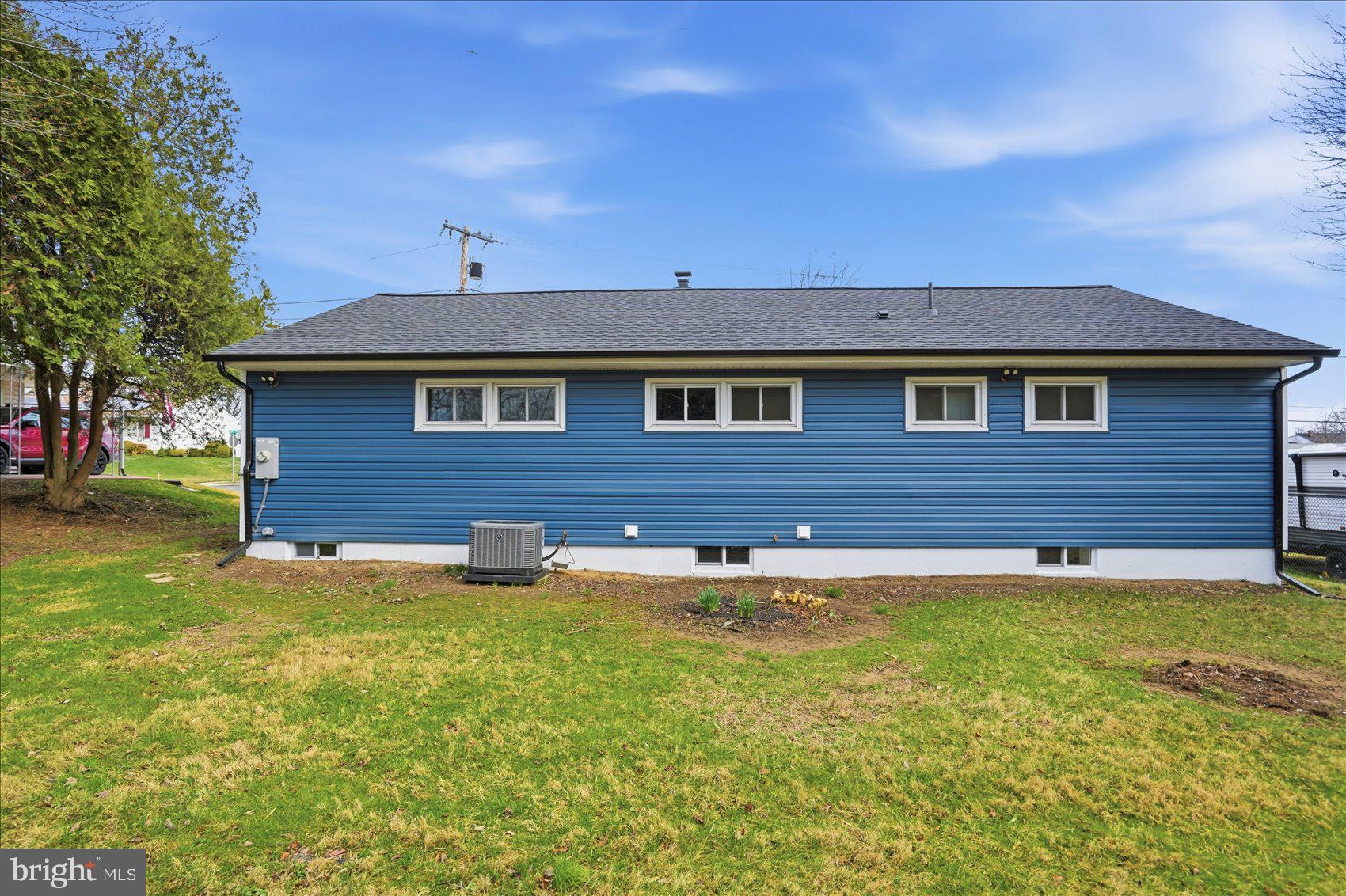 ABERDEEN HILLS - Residential