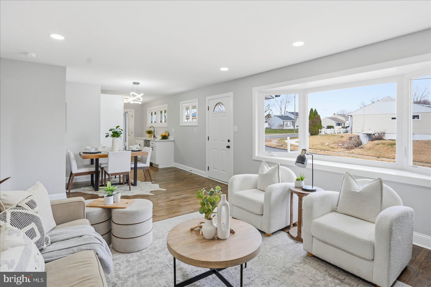 ABERDEEN HILLS - Residential