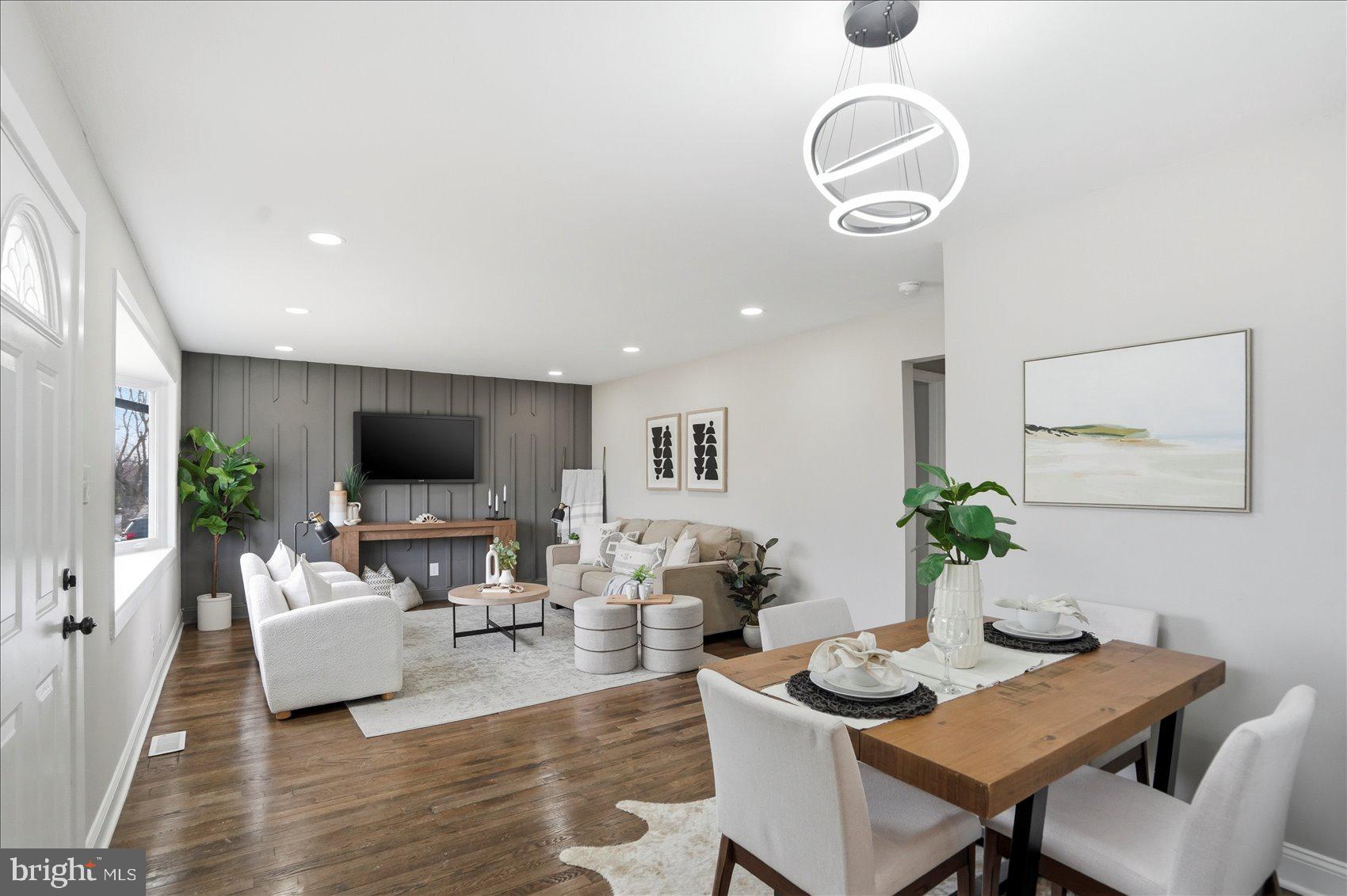 ABERDEEN HILLS - Residential