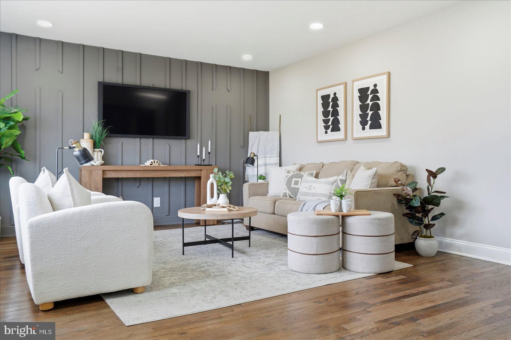 ABERDEEN HILLS - Residential