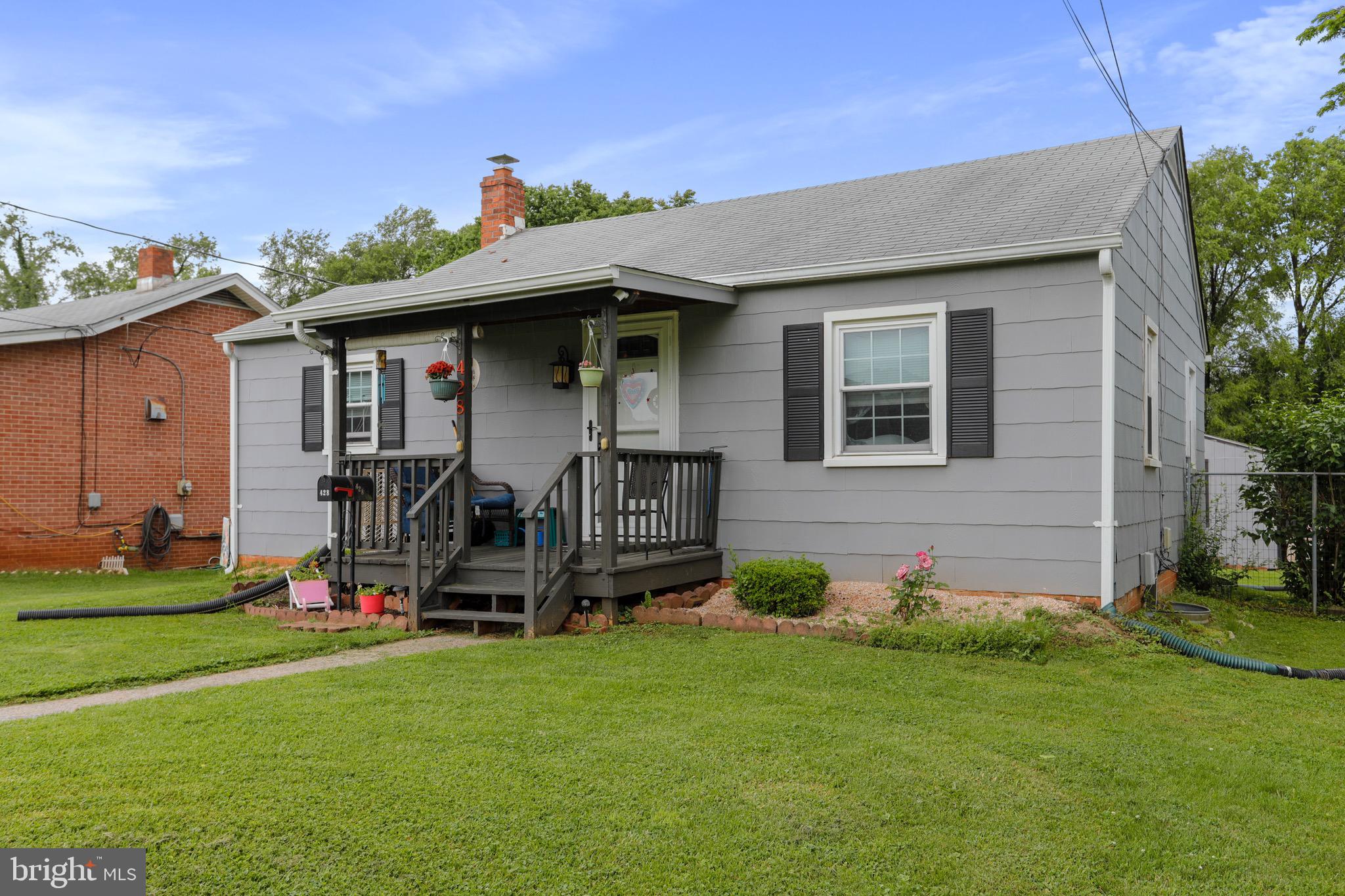 DOWNING ESTATES - Residential