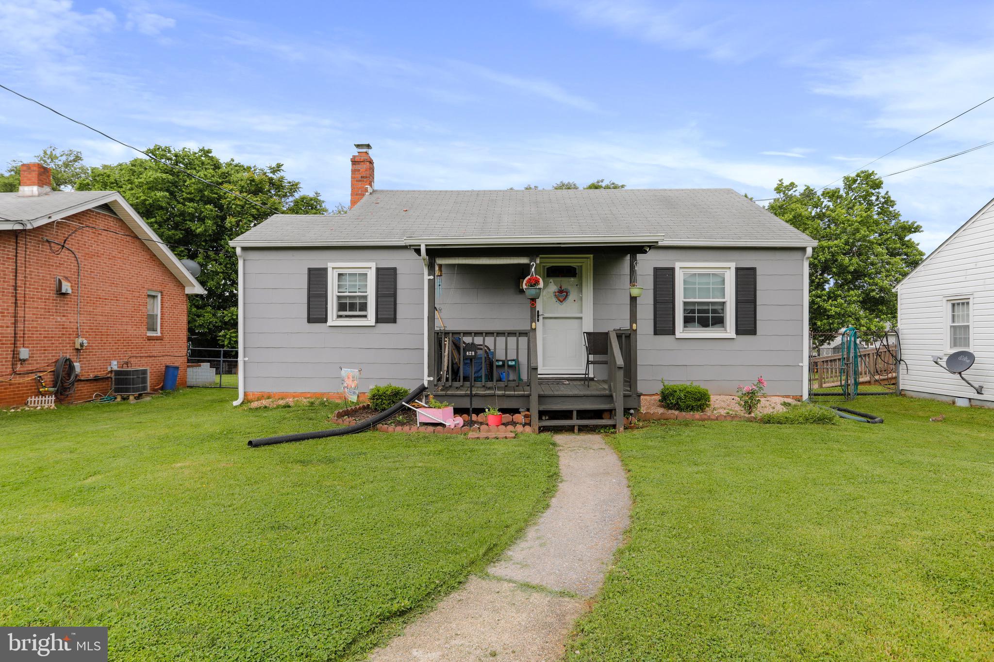 DOWNING ESTATES - Residential